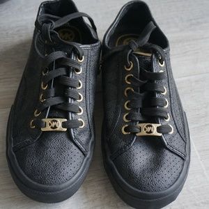 MICHEAL KORS Black Logo Sneakers [size 6.5]